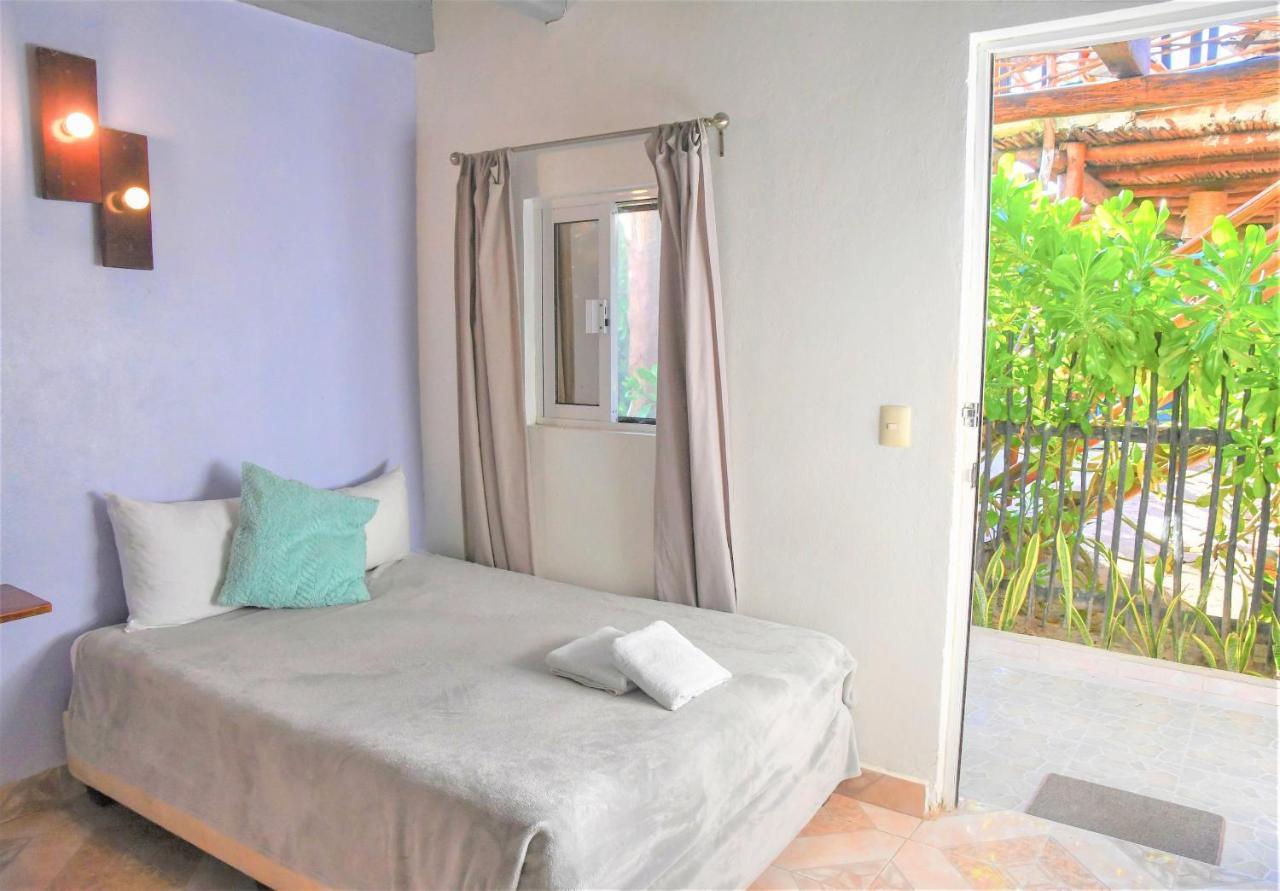 Blatha Tropical Rooms Holbox Eksteriør billede