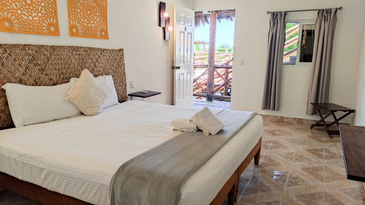 Blatha Tropical Rooms Holbox Eksteriør billede